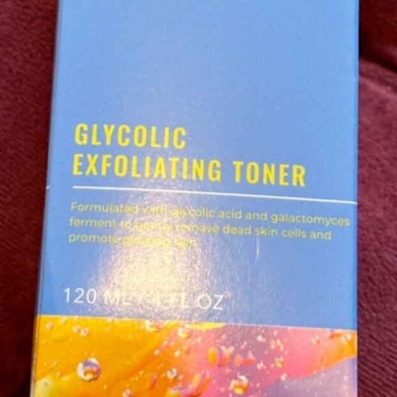 GIVEAWAY NIB Good Molecules Glycolic Exfoliating Toner 4 fl oz. CLEAN - Picture 1 of 5
